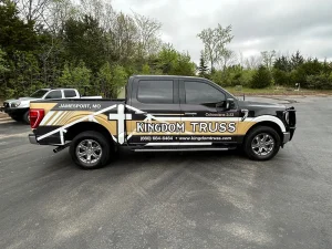 Kansas City Sign Company blackcar sign image webp 300x225